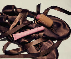 the duos piggy + ribbon